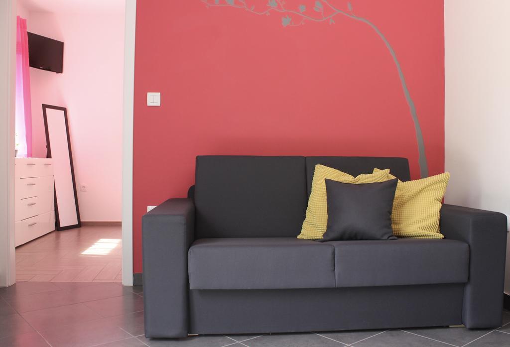 Rogic Apartment Ловран Екстериор снимка